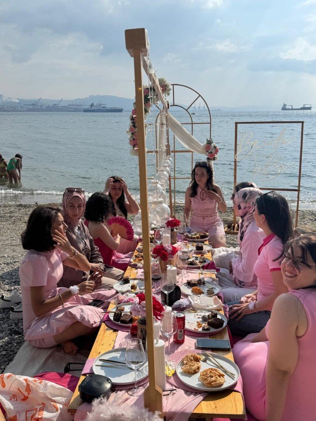 Gemlik Manastir Saklibahce