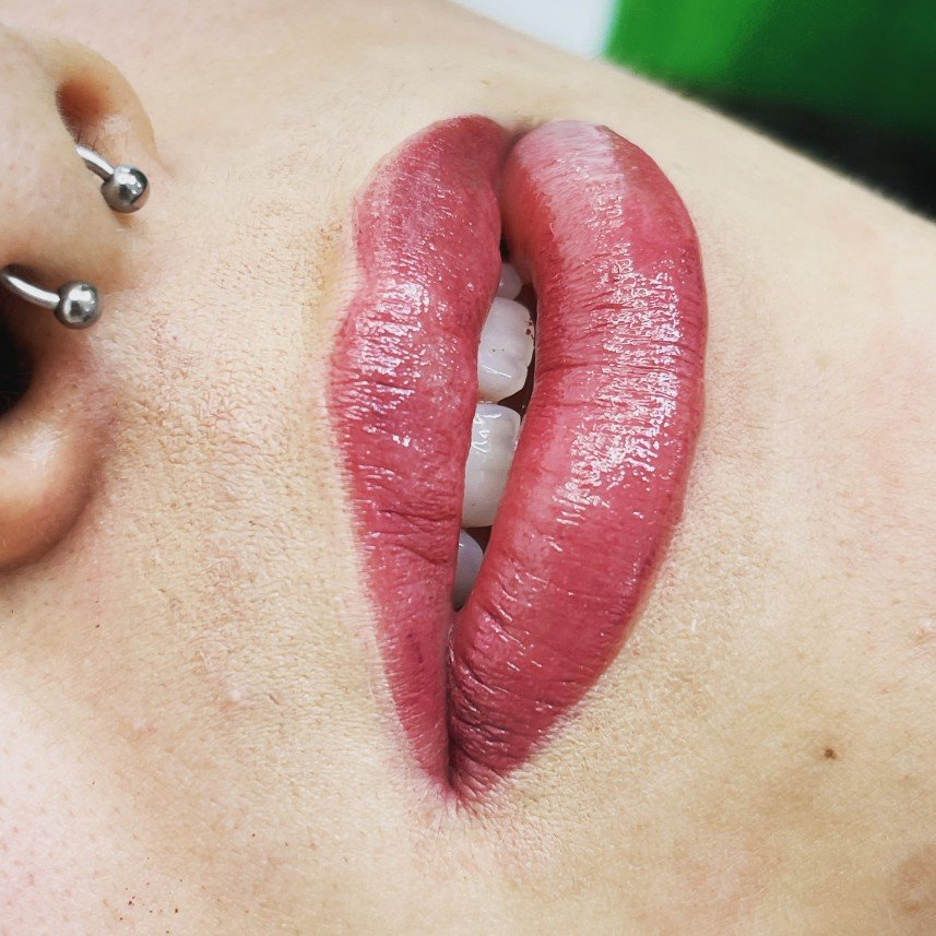 Glow of Nails Beauty 