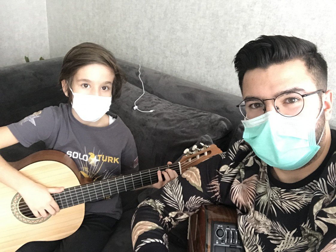 Gitar Eğitmeni Gökhan Hoca