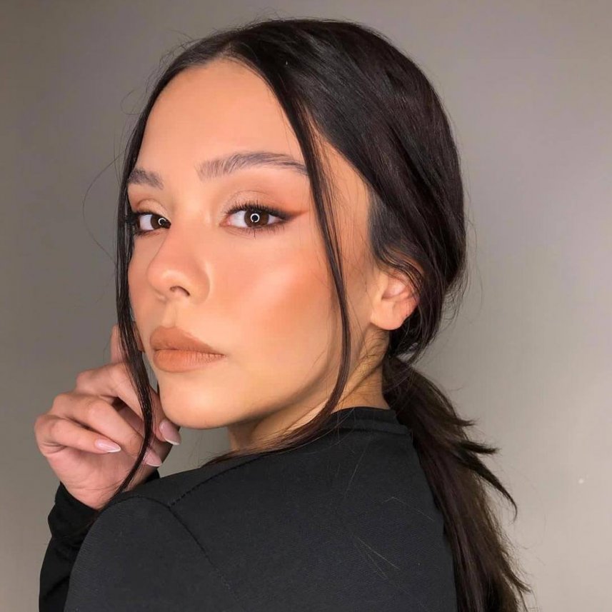 Göksu Yaşaroğlu Make Up