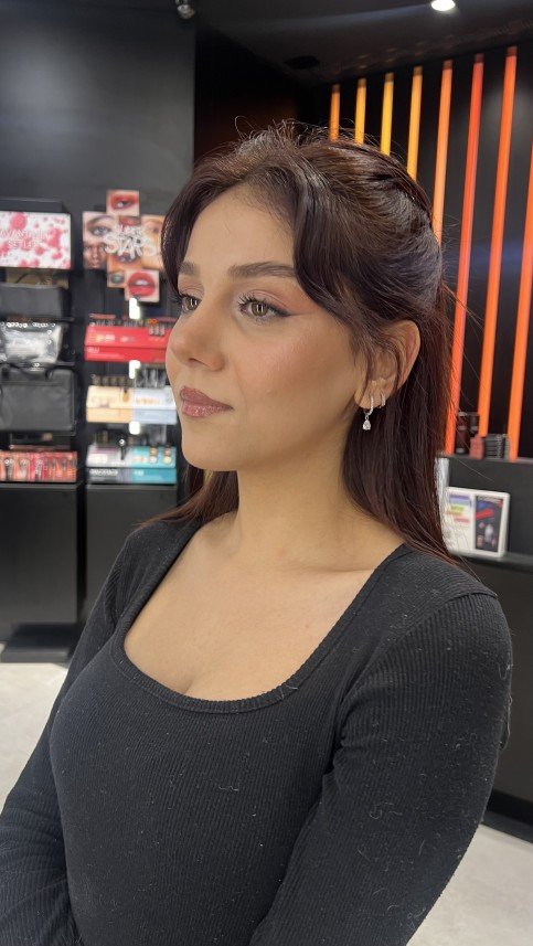 Göksu Yaşaroğlu Make Up