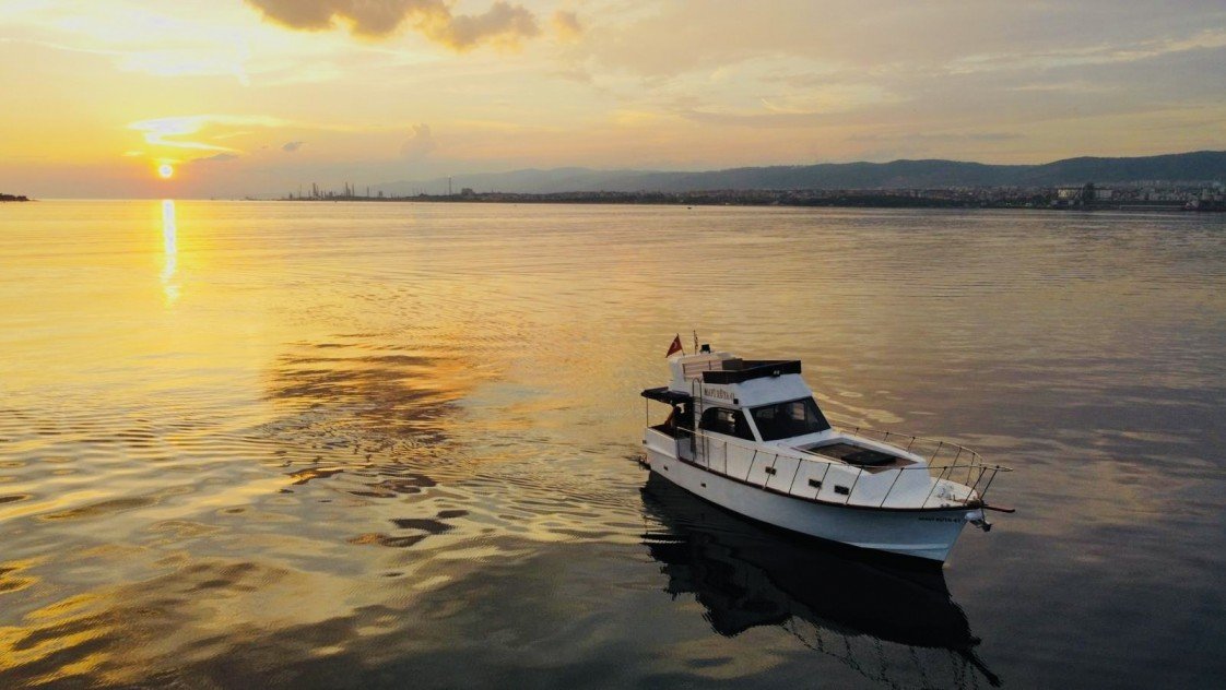 Mavi Rüya & Beyaz Masal