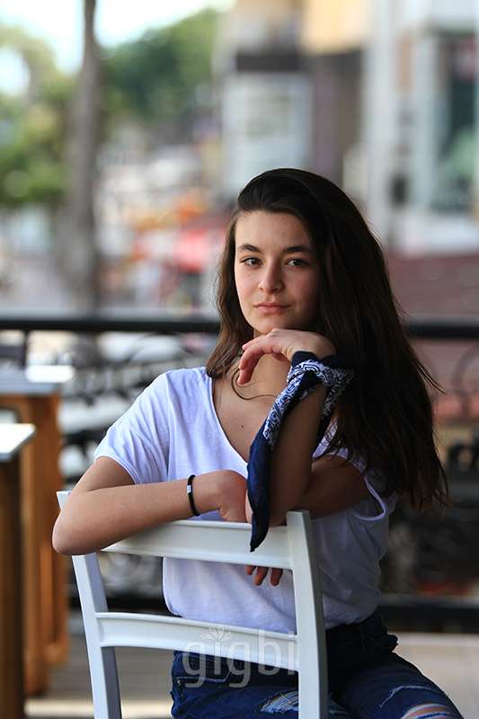 Gülen Bebe Fotoğrafçılık