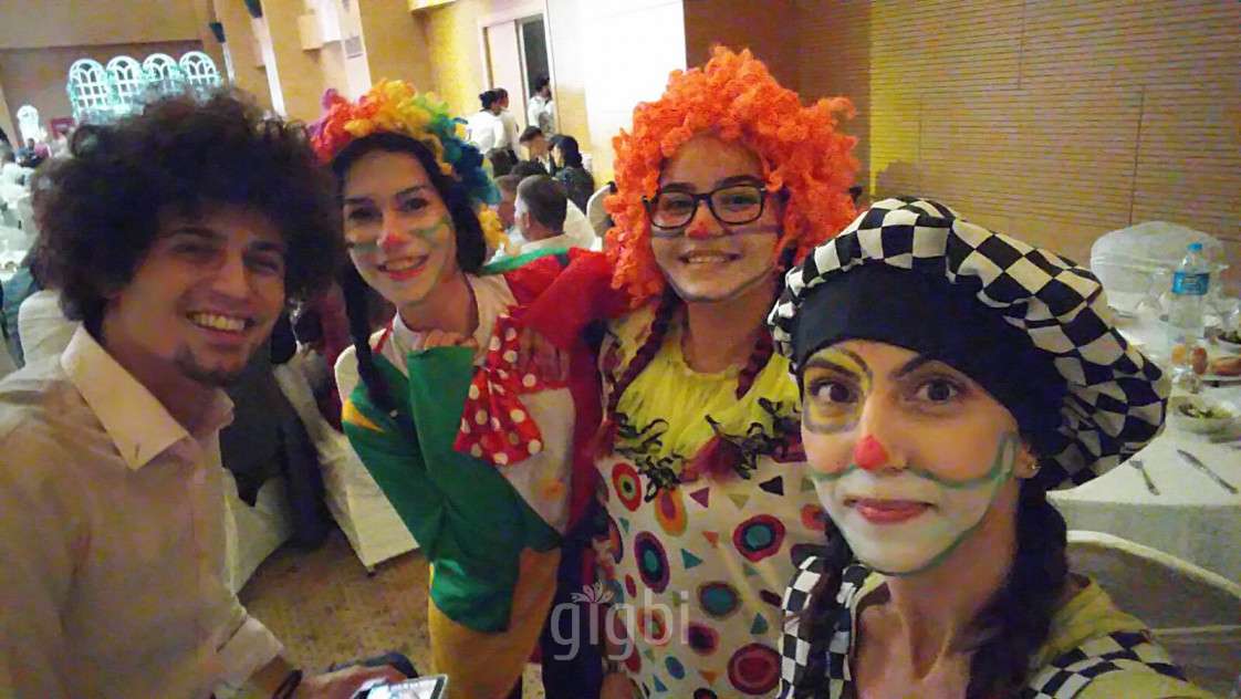 Gülen Yüz Palyaço Pıtır