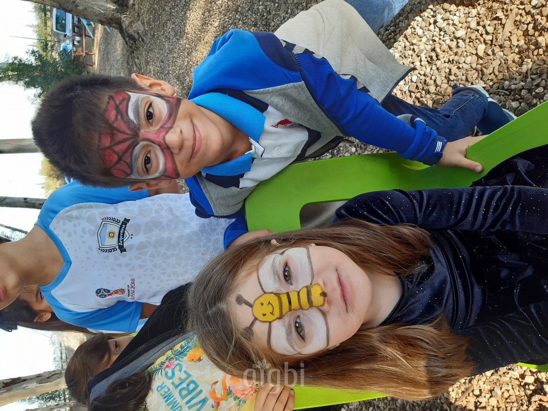 Gülen Yüz Palyaço Pıtır