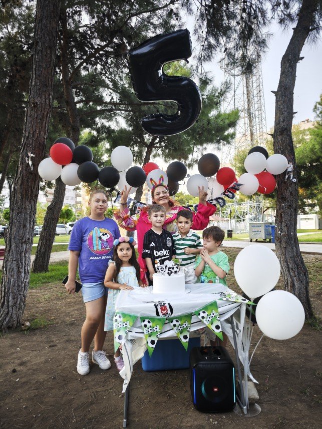 Gülen Yüz Palyaço Pıtır