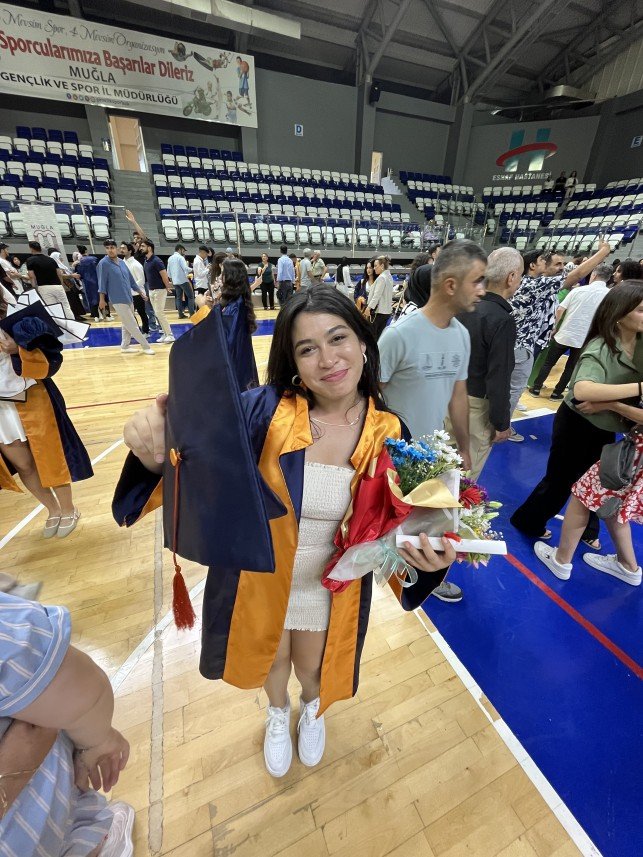 Gülsüm Begüm Deryal