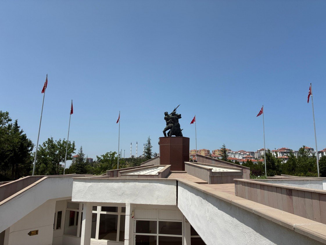 Hakan Emre Yeşilyurt