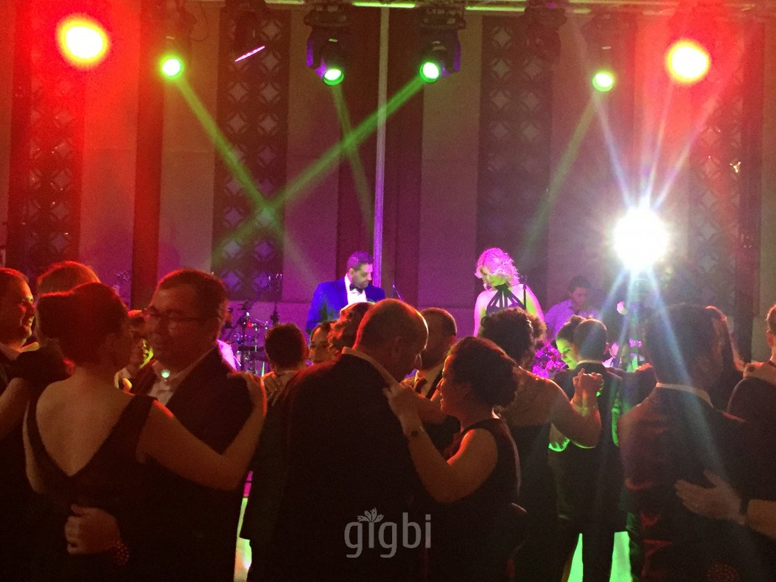 Halil ÖZKIRAL ve Orkestrası