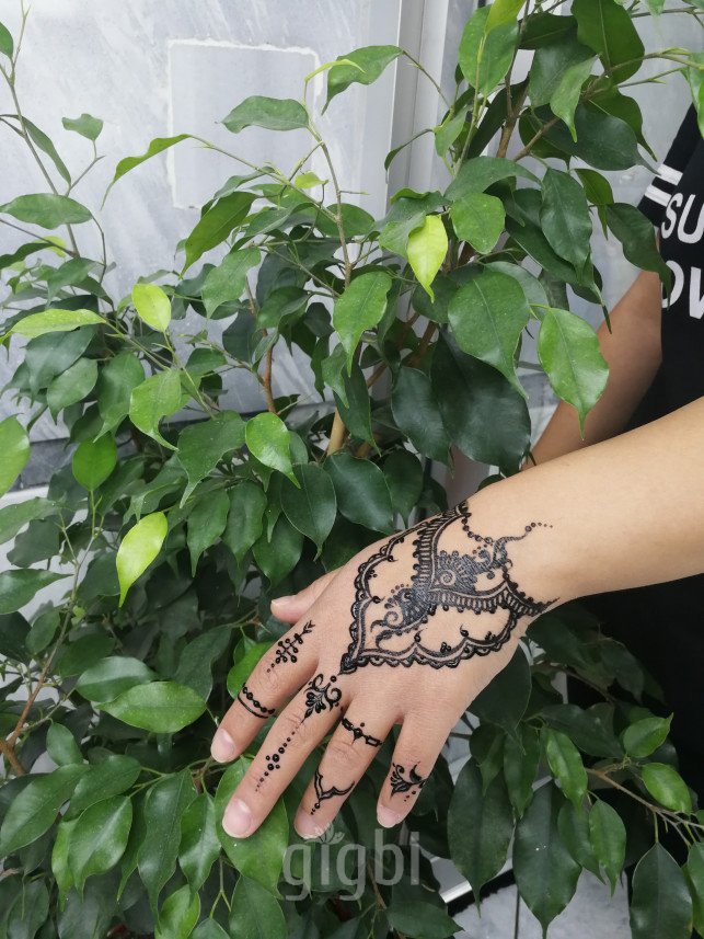 Hamarat Ellerim Henna Hint Kınası Hizmetleri