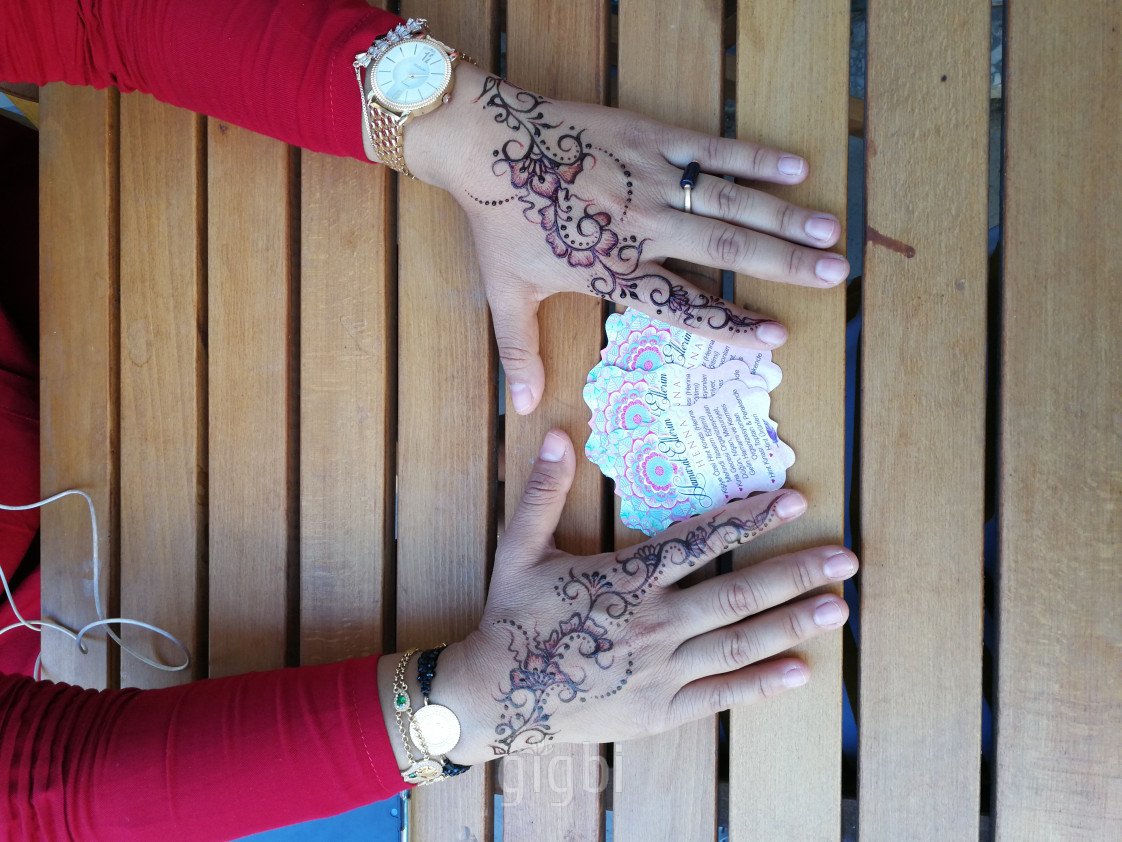 Hamarat Ellerim Henna Hint Kınası Hizmetleri