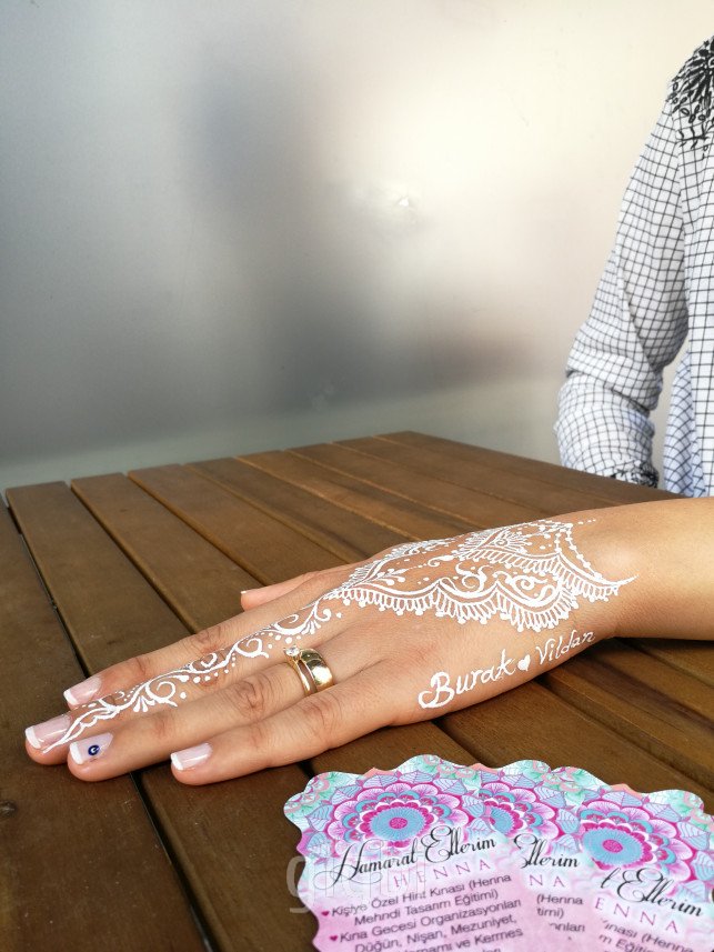 Hamarat Ellerim Henna Hint Kınası Hizmetleri