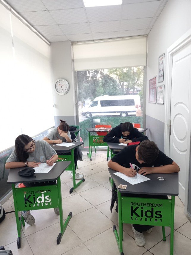 HanKids Akademi