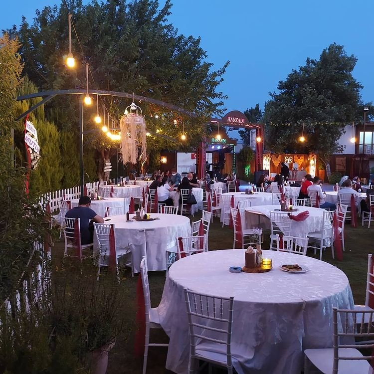 Hanzade Kır Bahçesi