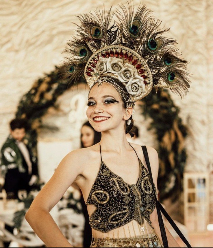 Henna Dance Performance 