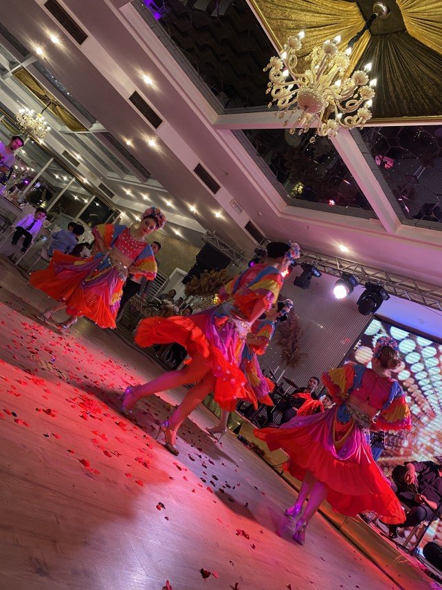 Henna Dance Performance 