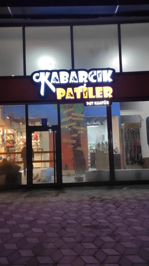 Kabarcık Patiler Pet Kuaförü 