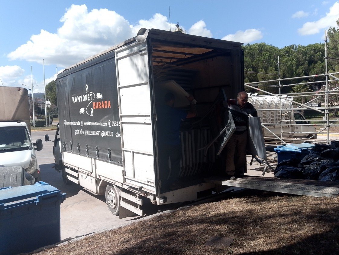 Kamyonet Burada