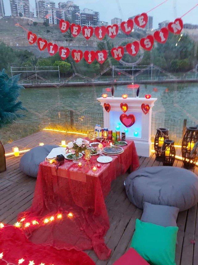 Yeşil Vadi Evlilik Teklifi