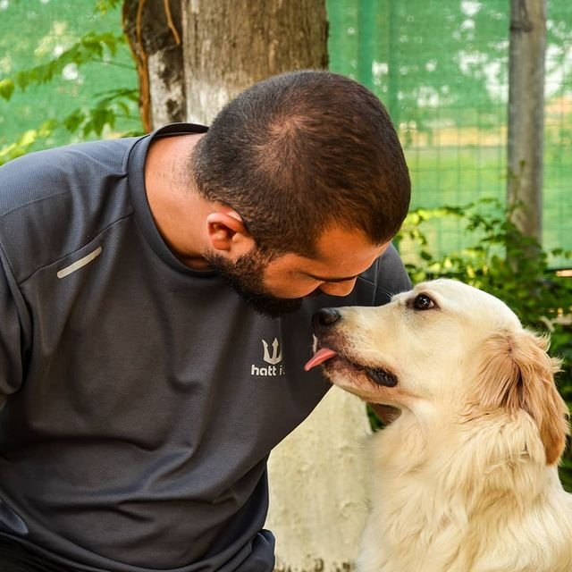 Köpek Eğitmeni Murat Güngör