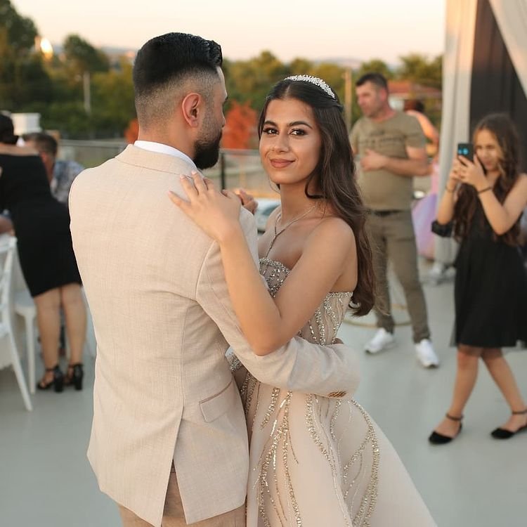 Lavinia Kır Bahçesi