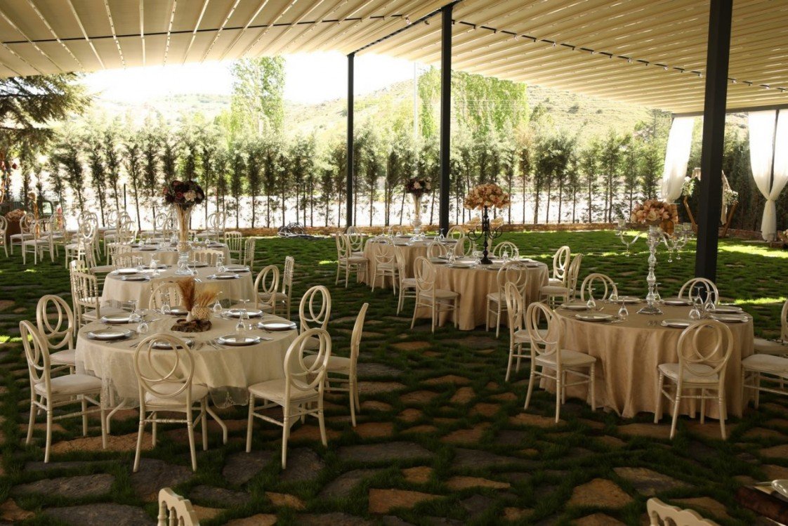 Lenas Wedding & Garden