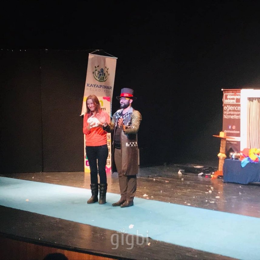 İllüzyonist Domino Adam 