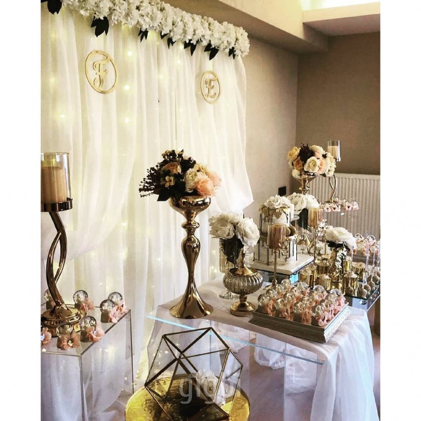 Madam Three Organizasyon