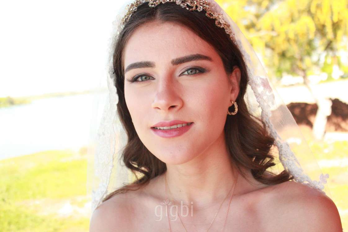 Makeup Artist Sabiha Taş