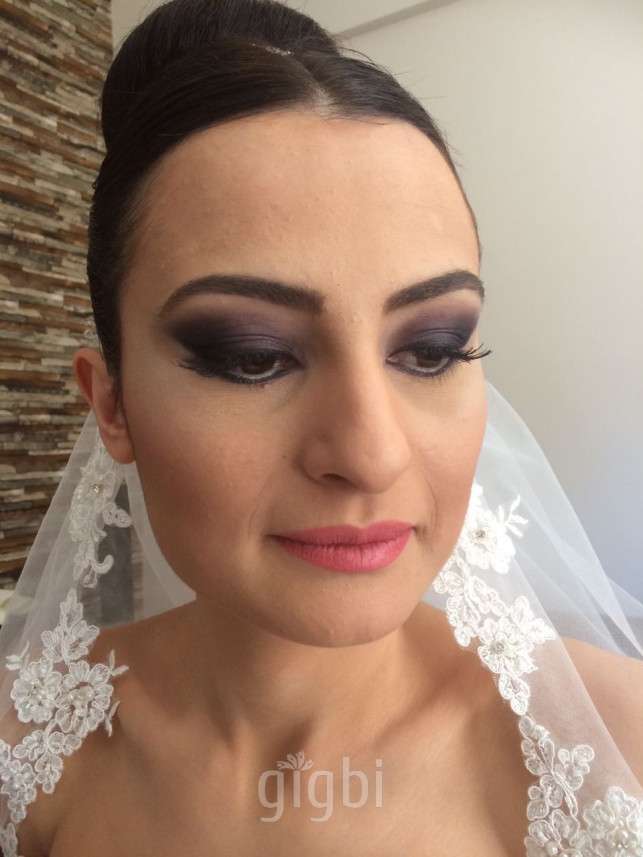 Makeup by unlu