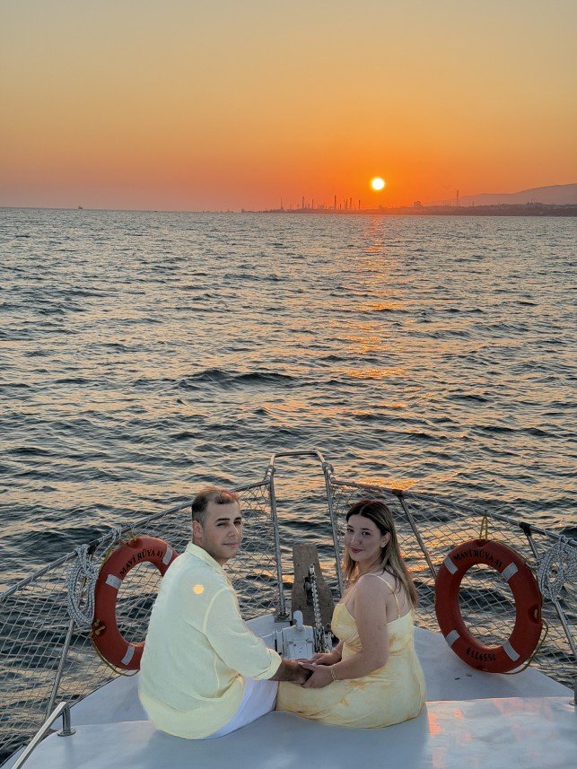 Mavi Rüya & Beyaz Masal