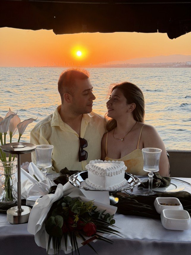 Mavi Rüya & Beyaz Masal