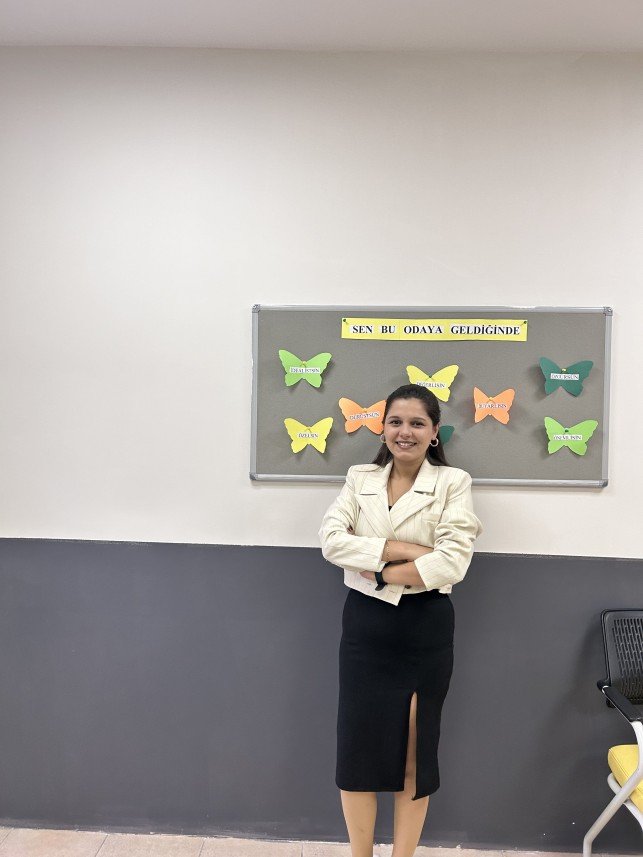 Merve Ayvaz Kenanoğulları