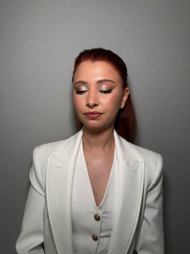 Merve Bora