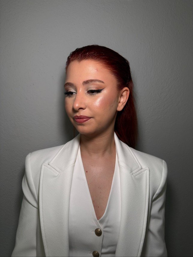Merve Bora