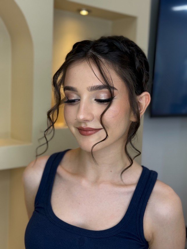 Merve Bora