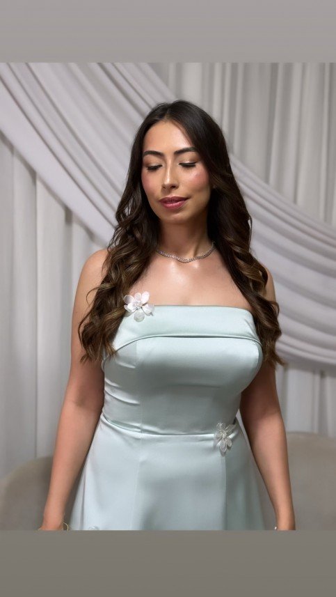 Merve Bora