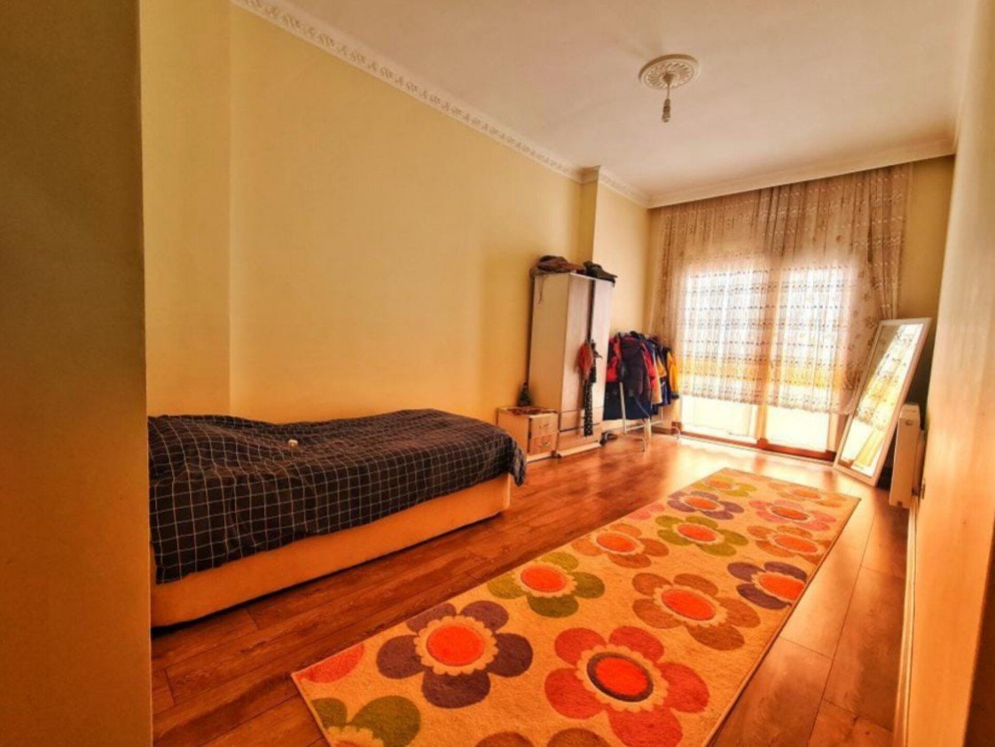 Siyah Beyaz İnşaat