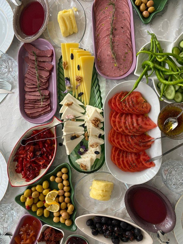 YEMEKÇİBAŞI TOPLU YEMEK