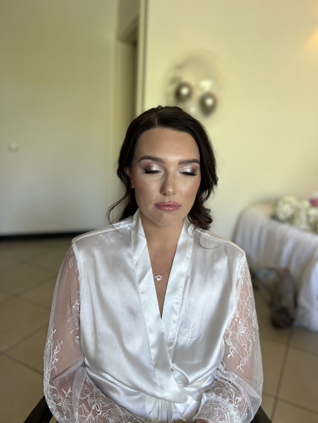 Nikki  Devecioglu