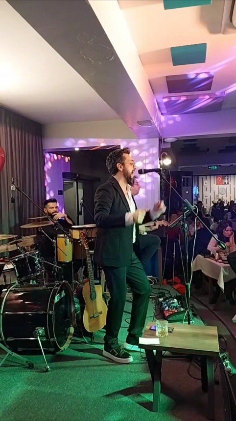 Özgür Kanat Orkestrası