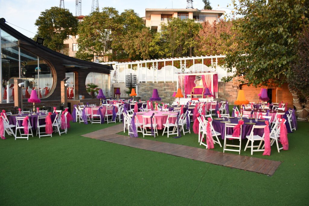 O Ağacın Altı Bambi Garden