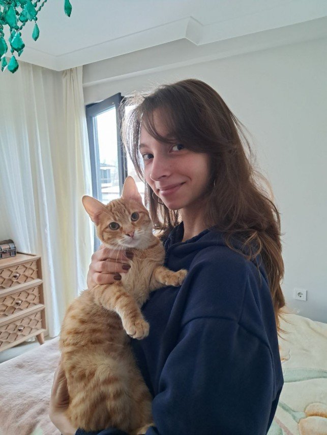 Özlem Akçura