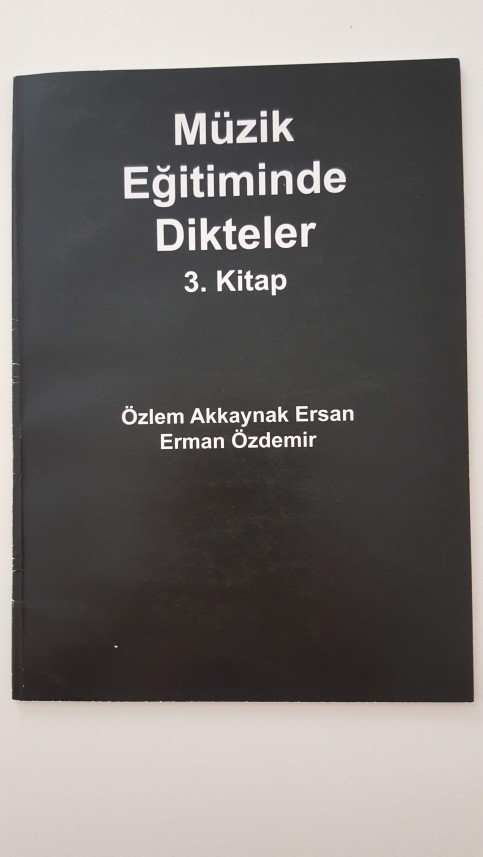 Özlem Akkaynak