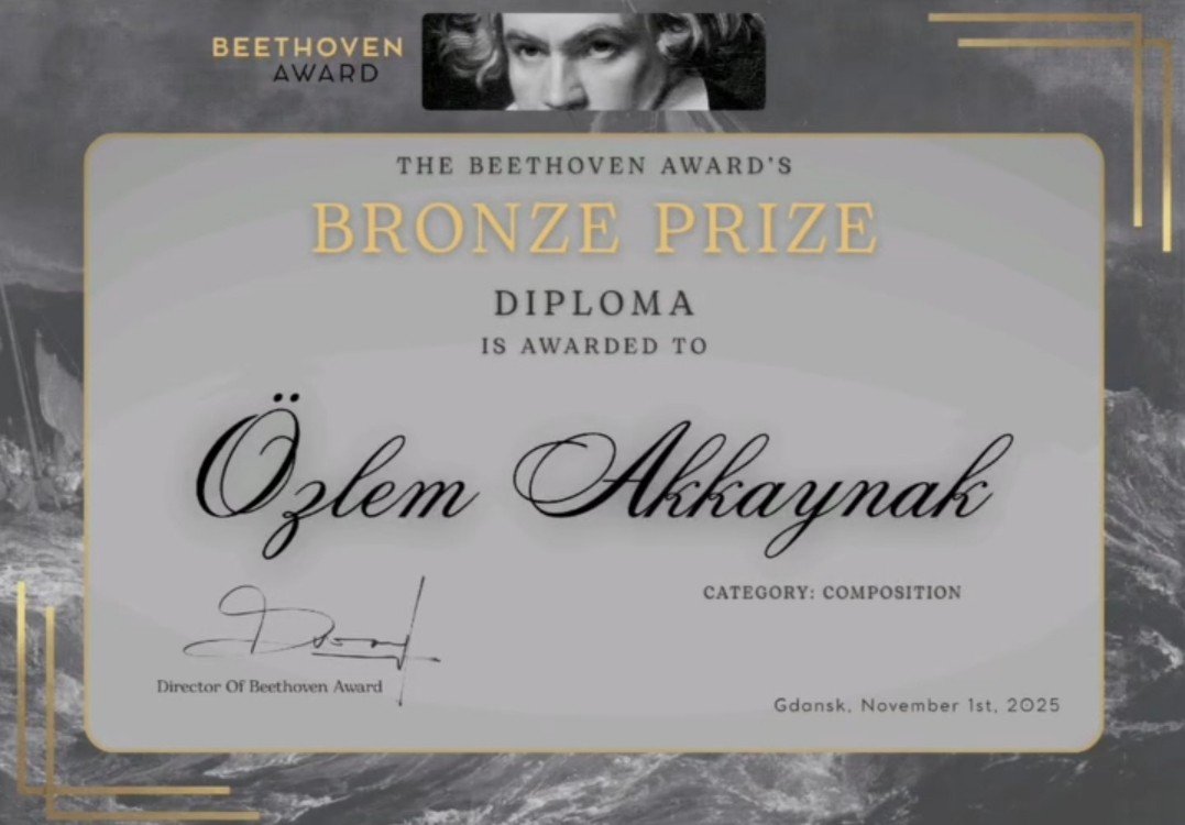 Özlem Akkaynak