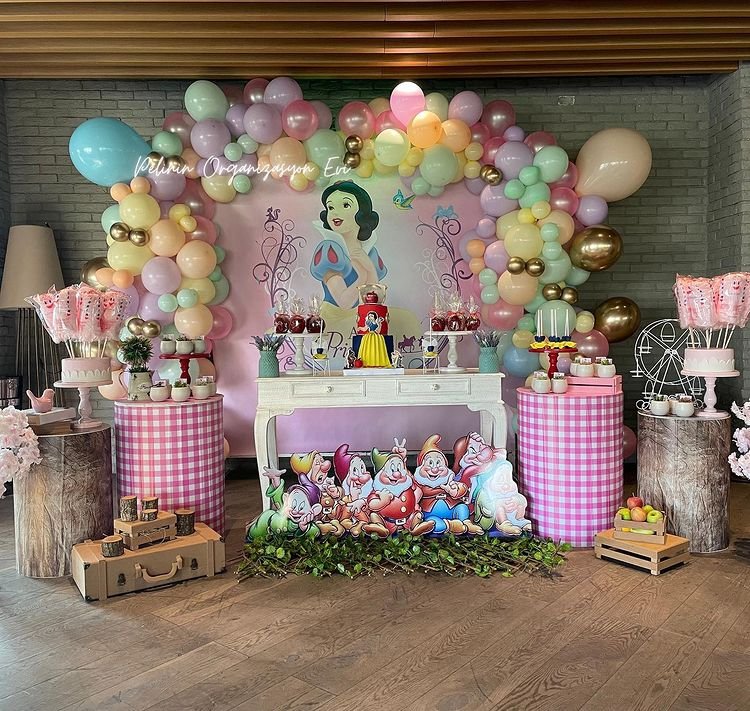 Pelinin Organizasyon Evi