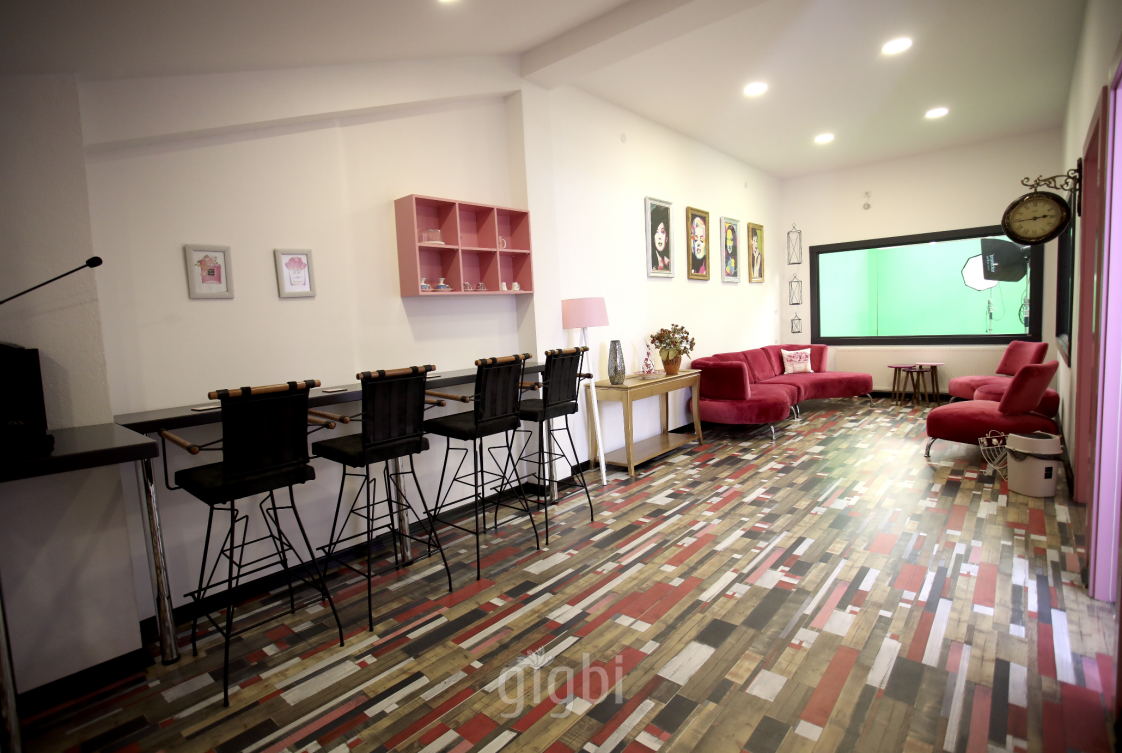 Plush Medya & Stüdyo