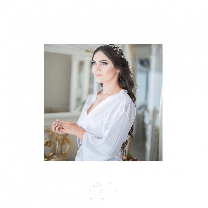 Make Up Artist Sibel Kaya