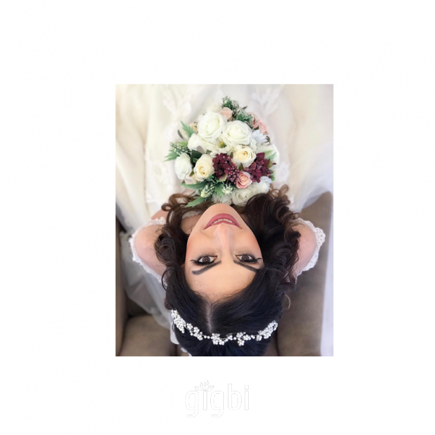 Make Up Artist Sibel Kaya