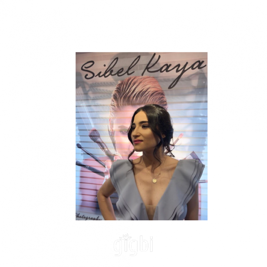 Make Up Artist Sibel Kaya